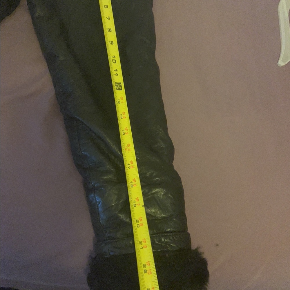 Leather jacket - Picture 6 of 12